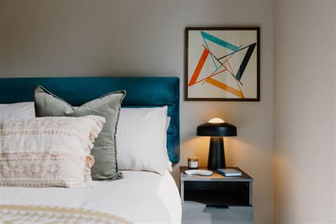 REF - 09-L306 - 1 of 1