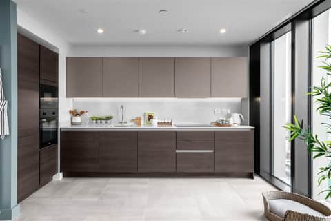 REF - 05-2705 - 1 of 1