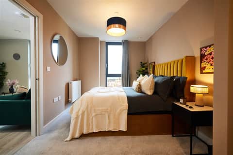 REF - 08-C128 - 1 of 1