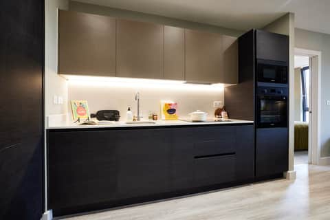 REF - 08-F016 - 1 of 1