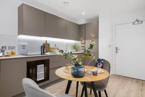 Potters, Manchester, M5 4RG - 1 of 11