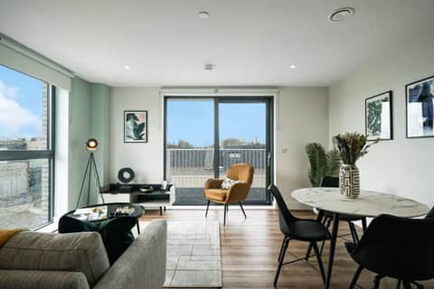 Lofting House, Maidenhead, SL6 1ER - 1 of 18