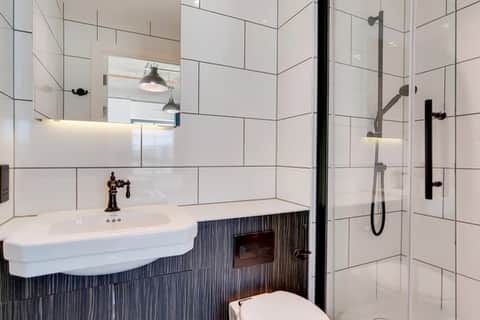 1757 Ferrum - 1 of 1