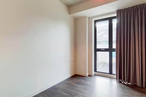 2225 The Robinson South - 1 of 1